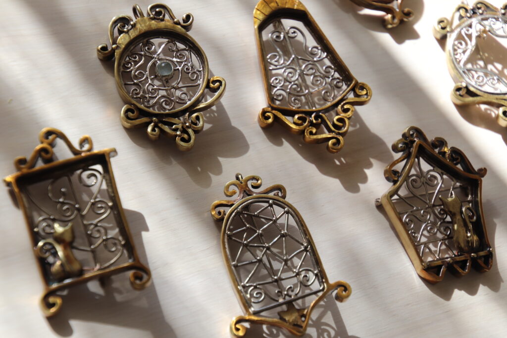 窓から見える物語