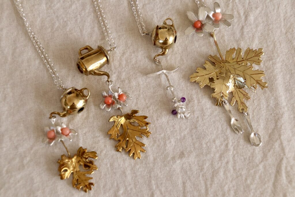 眠りの中へ「ラベンダー」
ローズの香り「ゼラニウム」